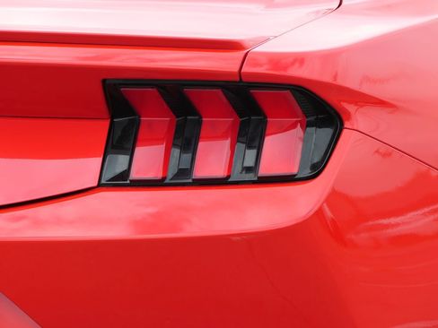 Used 2024 Ford Mustang Premium RWD image 5