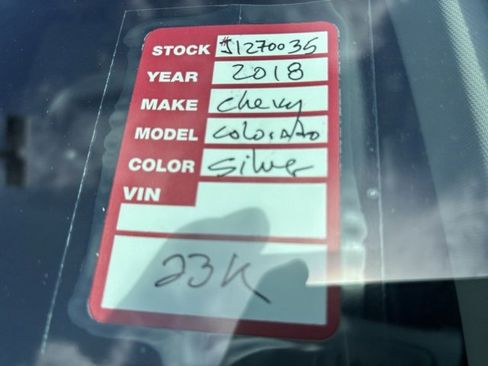 Used 2018 Chevrolet Colorado W/T w/ WT Convenience Package image 5