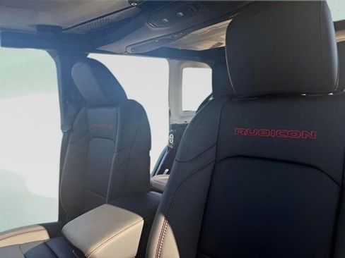 New 2026 Jeep Wrangler Unlimited Rubicon AWD/4WD image 23