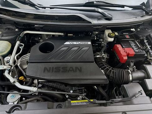 Used 2023 Nissan Rogue SV image 30