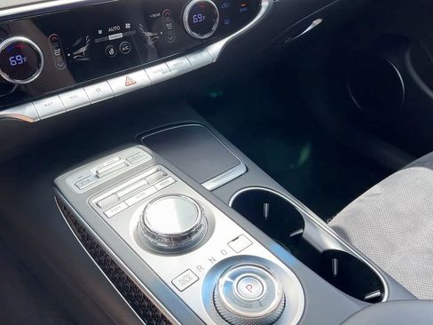 Used 2022 Genesis GV70 3.5T Sport w/ Sport Prestige Package image 32