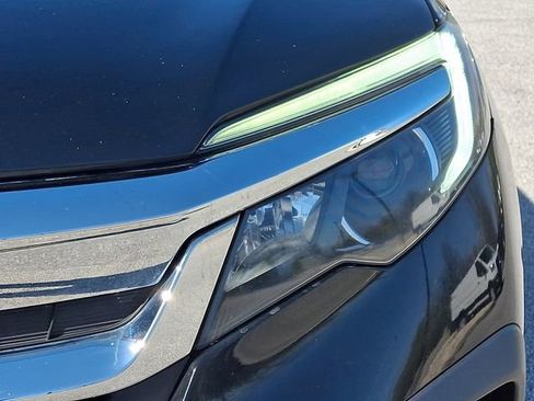 Used 2019 Honda Pilot EX-L image 12