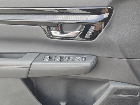 Used 2024 Honda CR-V Sport Touring image 18