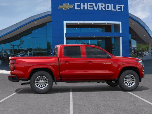 New 2026 Chevrolet Colorado LT w/ LT Convenience Package AWD/4WD image 5