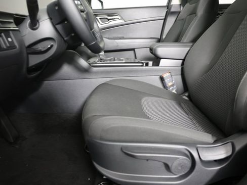 Certified 2026 Kia Sportage LX image 11