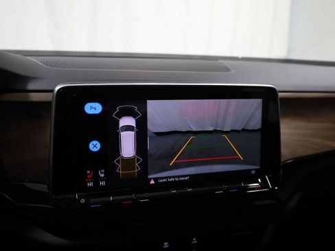 Used 2024 Volkswagen Atlas SE image 30