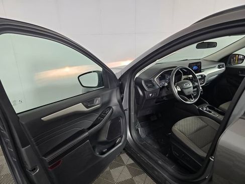 Used 2022 Ford Escape SE w/ Convenience Package image 8