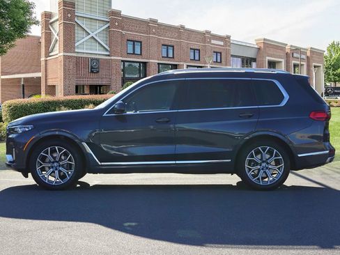 Used 2022 BMW X7 xDrive40i w/ Premium Package image 8