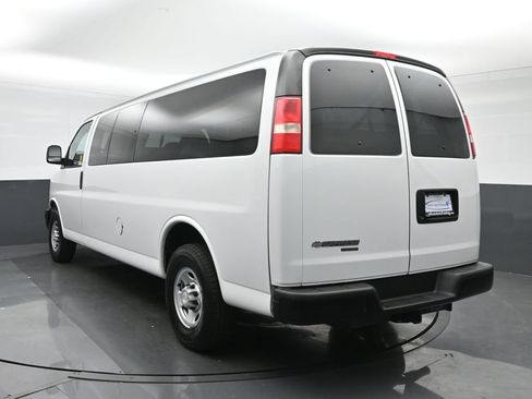 Used 2014 Chevrolet Express 3500 LS RWD image 5