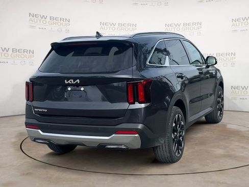 New 2026 Kia Sorento EX w/ EX Premium Package FWD image 5