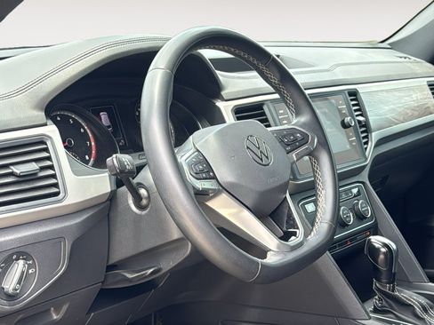 Used 2021 Volkswagen Atlas Cross Sport SE AWD/4WD image 10