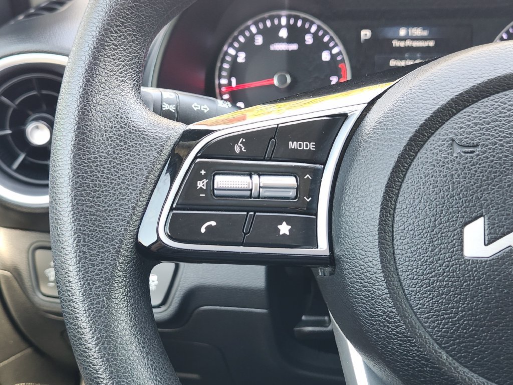 Used 2023 Kia Forte LXS w/ LXS Technology Package FWD image 28