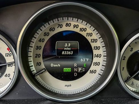 Used 2016 Mercedes-Benz E 350 Sedan image 26