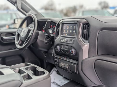 Used 2023 Chevrolet Silverado 1500 Custom Trail Boss image 41