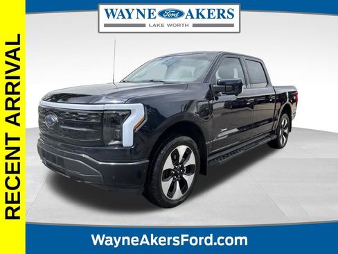 Used 2023 Ford F150 Lightning Platinum image 1