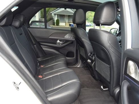 Used 2021 Mercedes-Benz GLE 350 4MATIC w/ Premium Package image 36