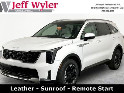 New 2026 Kia Sorento S w/ S Panoramic Sunroof Package