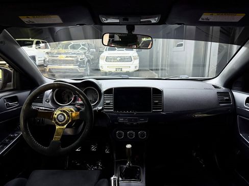Used 2014 Mitsubishi Lancer Evolution GSR image 18