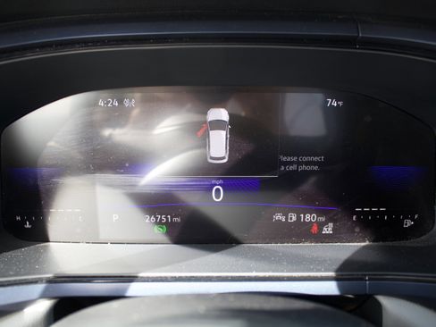 Used 2023 Volkswagen Taos SE w/ Panoramic Sunroof Package image 21