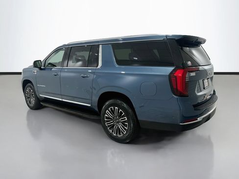 Used 2025 GMC Yukon XL Elevation RWD image 5