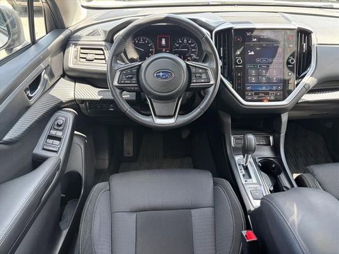 Used 2023 Subaru Ascent Premium w/ Convenience Package AWD/4WD image 14