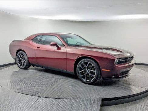 Used 2022 Dodge Challenger GT w/ Blacktop Package image 9