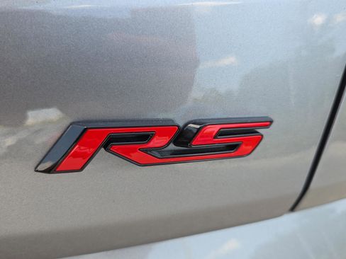 New 2027 Chevrolet Bolt RS w/ LPO, All-Weather Package FWD image 31