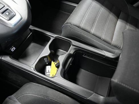 Used 2020 Honda CR-V LX image 17