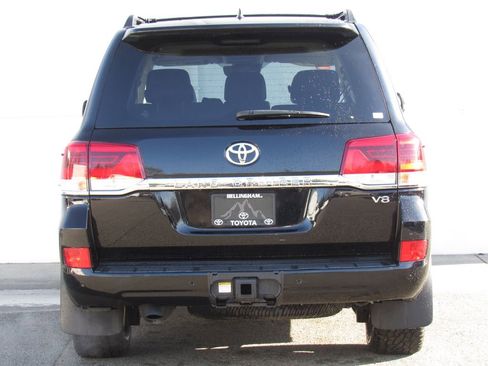 Certified 2020 Toyota Land Cruiser w/ Preferred Accessory Package image 7