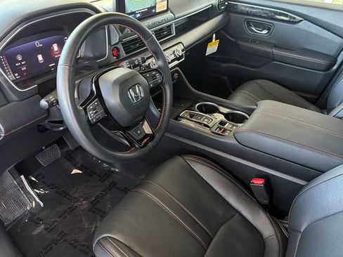Certified 2026 Honda Passport TrailSport Elite image 9