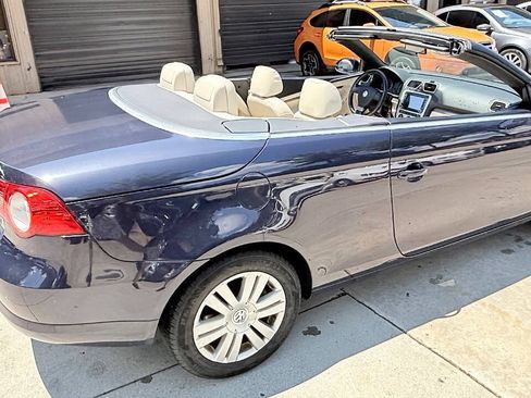 Used 2008 Volkswagen Eos Komfort FWD image 22