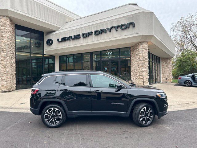 Used 2024 Jeep Compass Limited AWD/4WD image 8