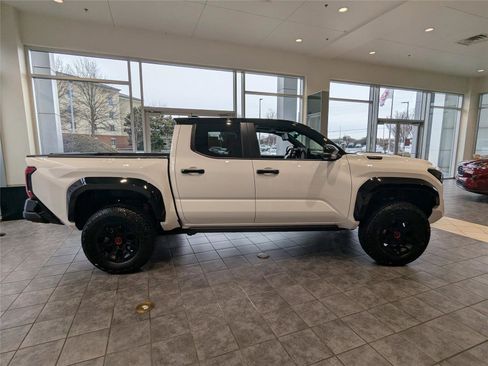 New 2025 Toyota Tacoma TRD Pro image 5