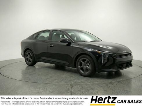 Used 2025 Kia K4 FWD image 1