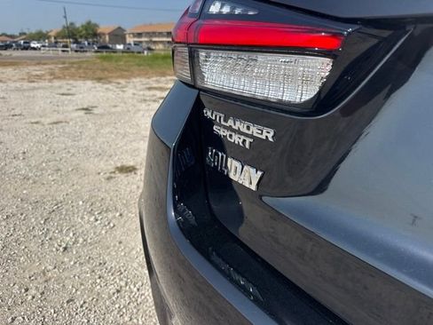 Used 2026 Mitsubishi Outlander Sport AWD image 8