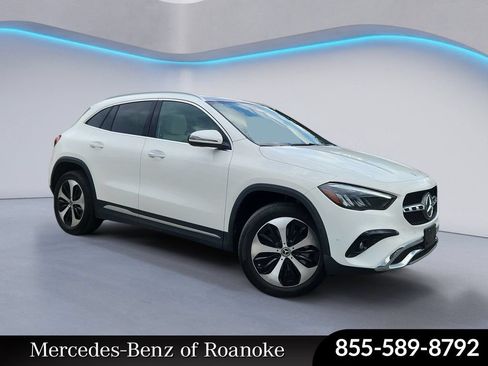 Certified 2026 Mercedes-Benz GLA 250 4MATIC image 1