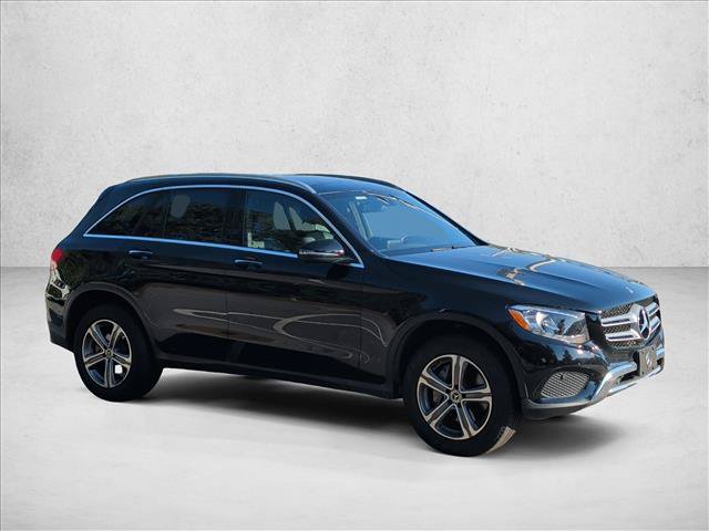 Used 2018 Mercedes-Benz GLC 300 4MATIC image 4