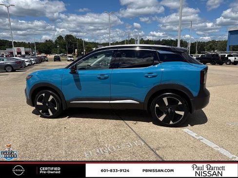 Certified 2025 Nissan Kicks SR w/ Interior Electronics Package AWD/4WD image 13