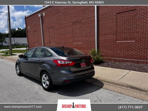 Used 2013 Ford Focus SE FWD image 3