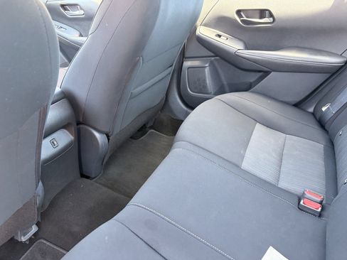 Used 2024 Nissan Sentra SV FWD image 13