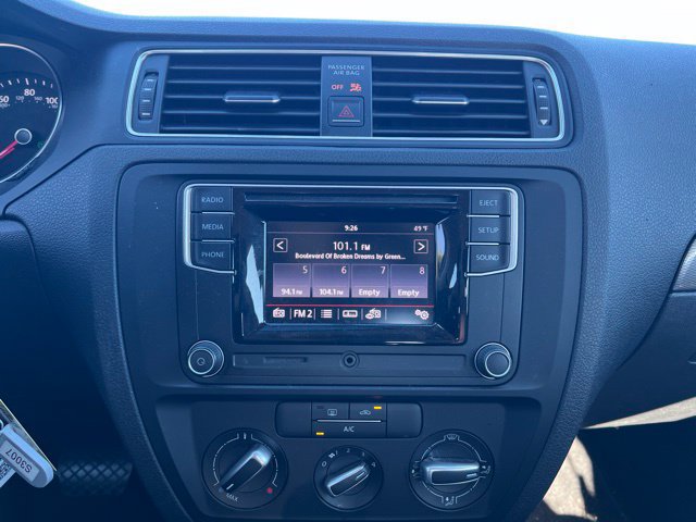 Used 2018 Volkswagen Jetta S FWD image 17