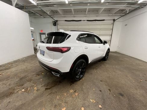 Used 2025 Buick Envision Sport Touring image 6