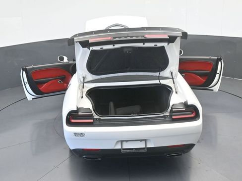 Used 2015 Dodge Challenger R/T Plus image 72