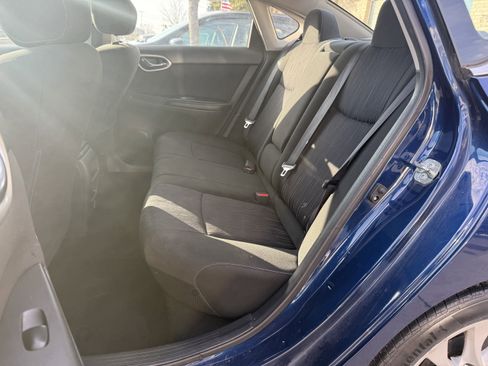 Used 2019 Nissan Sentra SV image 10