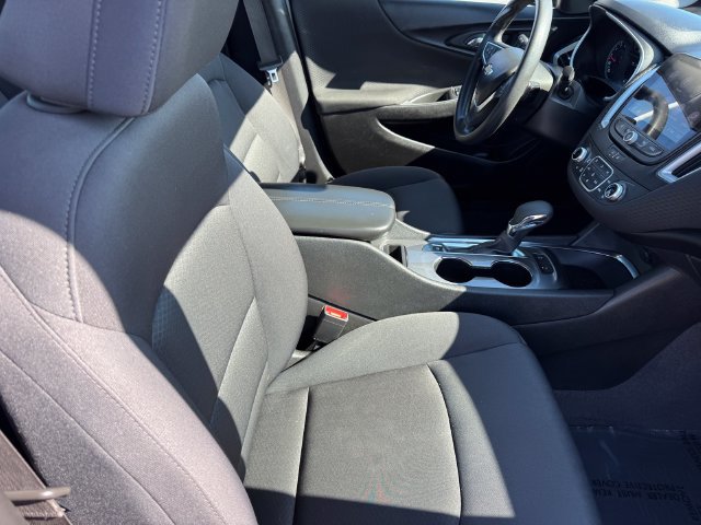 Certified 2025 Chevrolet Malibu LT FWD image 7