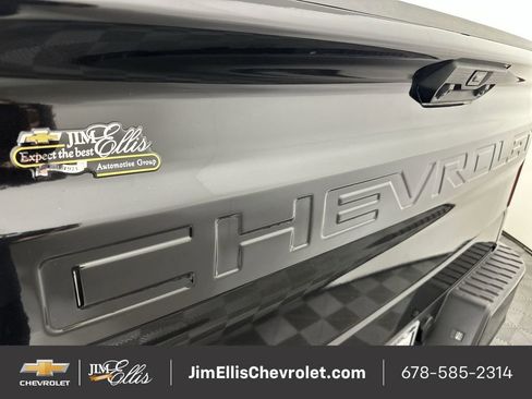 Certified 2024 Chevrolet Silverado 1500 Custom image 31