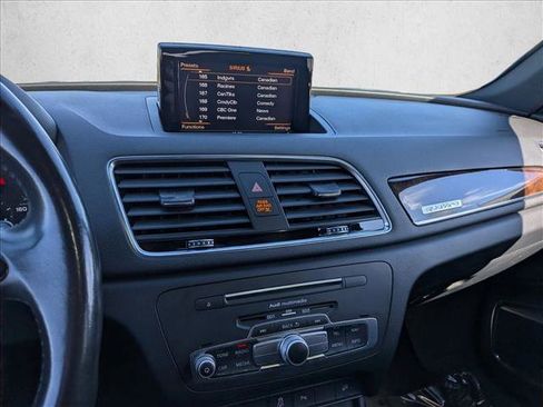 Used 2016 Audi Q3 2.0T Prestige image 12