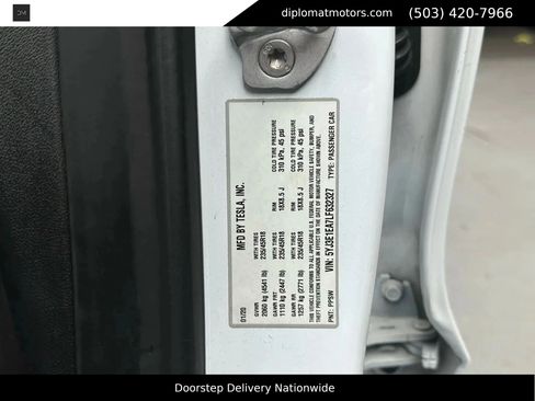 Used 2020 Tesla Model 3 Standard Range RWD image 43