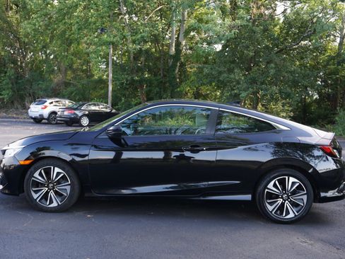 Used 2016 Honda Civic EX-T image 8