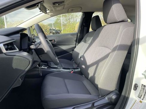 Used 2026 Toyota Corolla LE FWD image 19